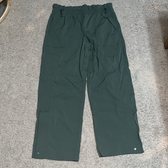 Athleta Trekkie Parachute Ripstop Pant Aspen Olive Green 14 - Picture 5 of 12